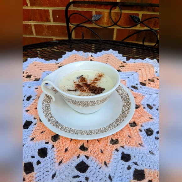 Apple Spice Teacup Candle - Picture 1 of 2